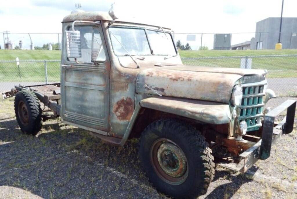 Willys-Pickup-truck-1953