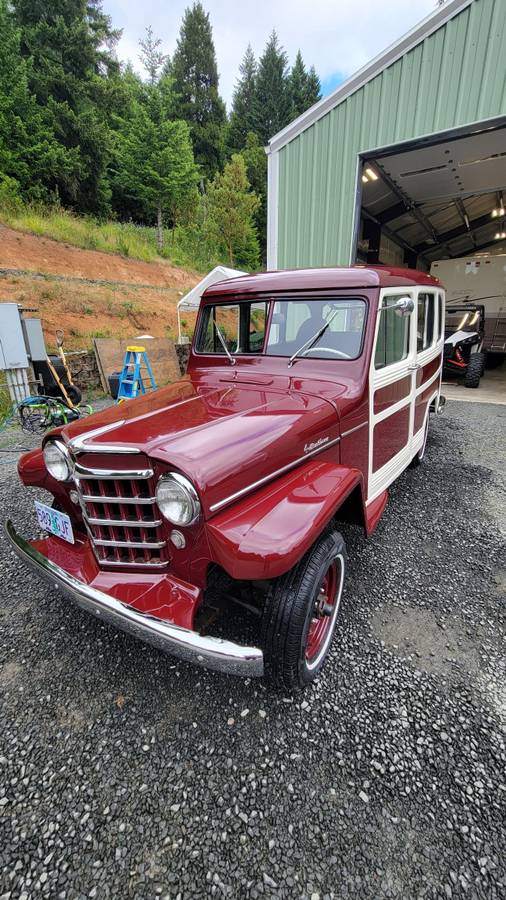 Willys-Wagon.-1953