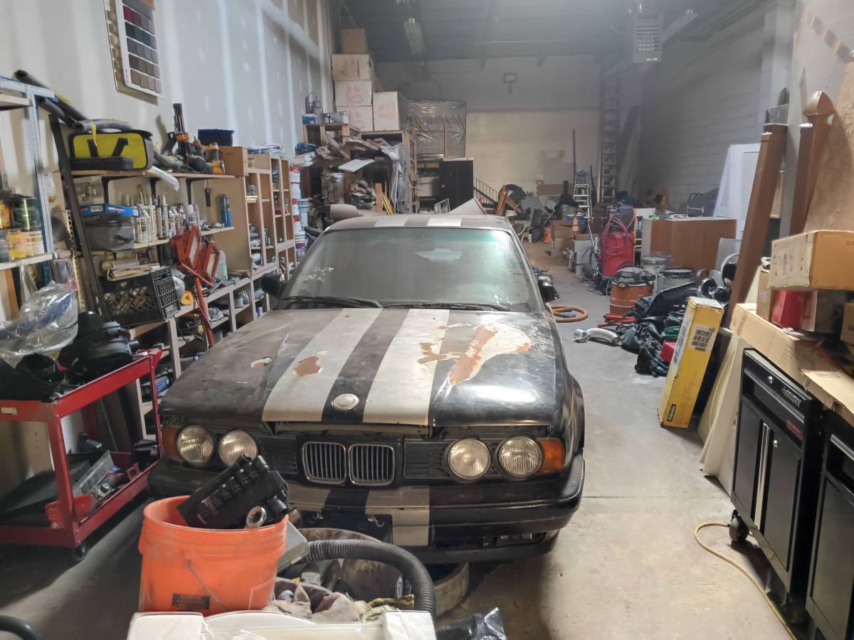 525ii-e34-5-speed-manuel-1992-black