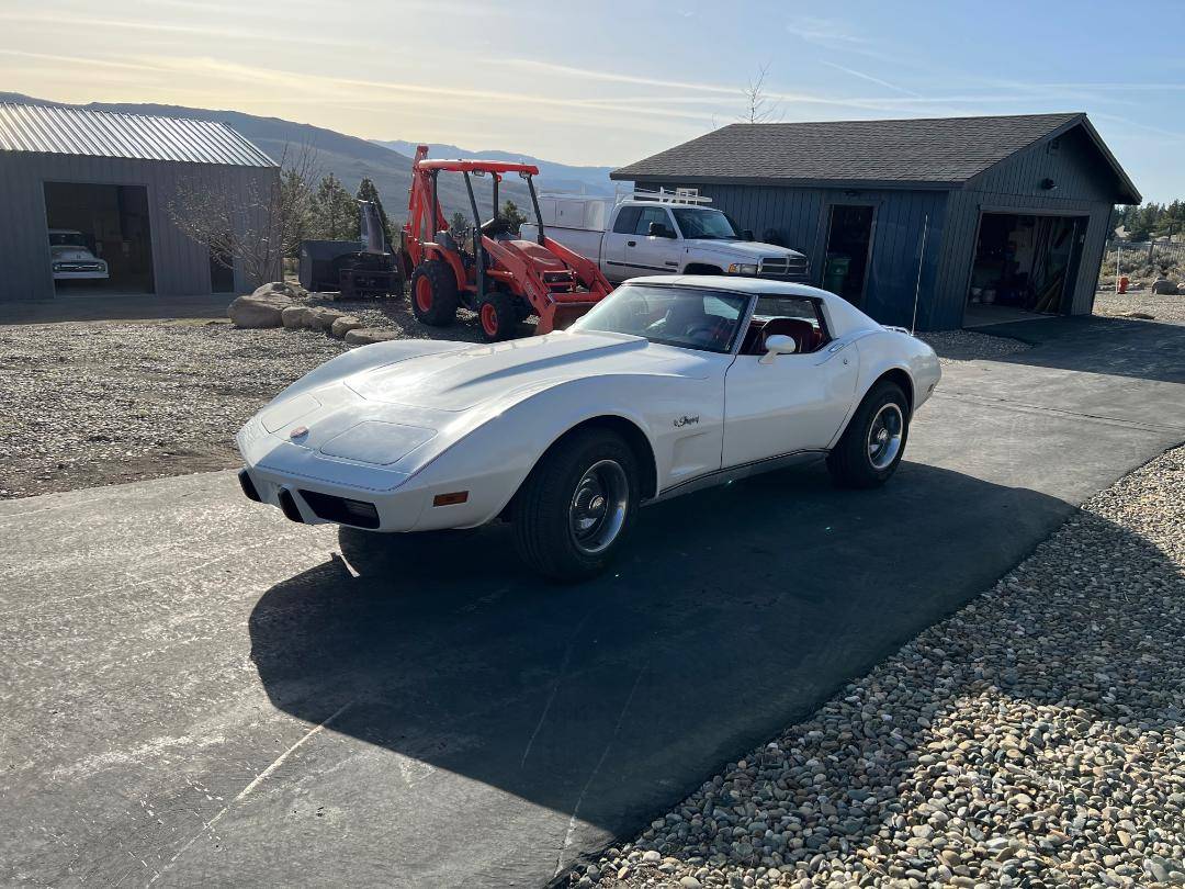 76-1976-white