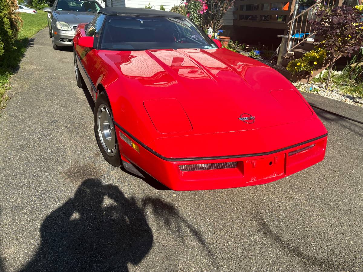 87-corvette-automatic-convertable-1987-red