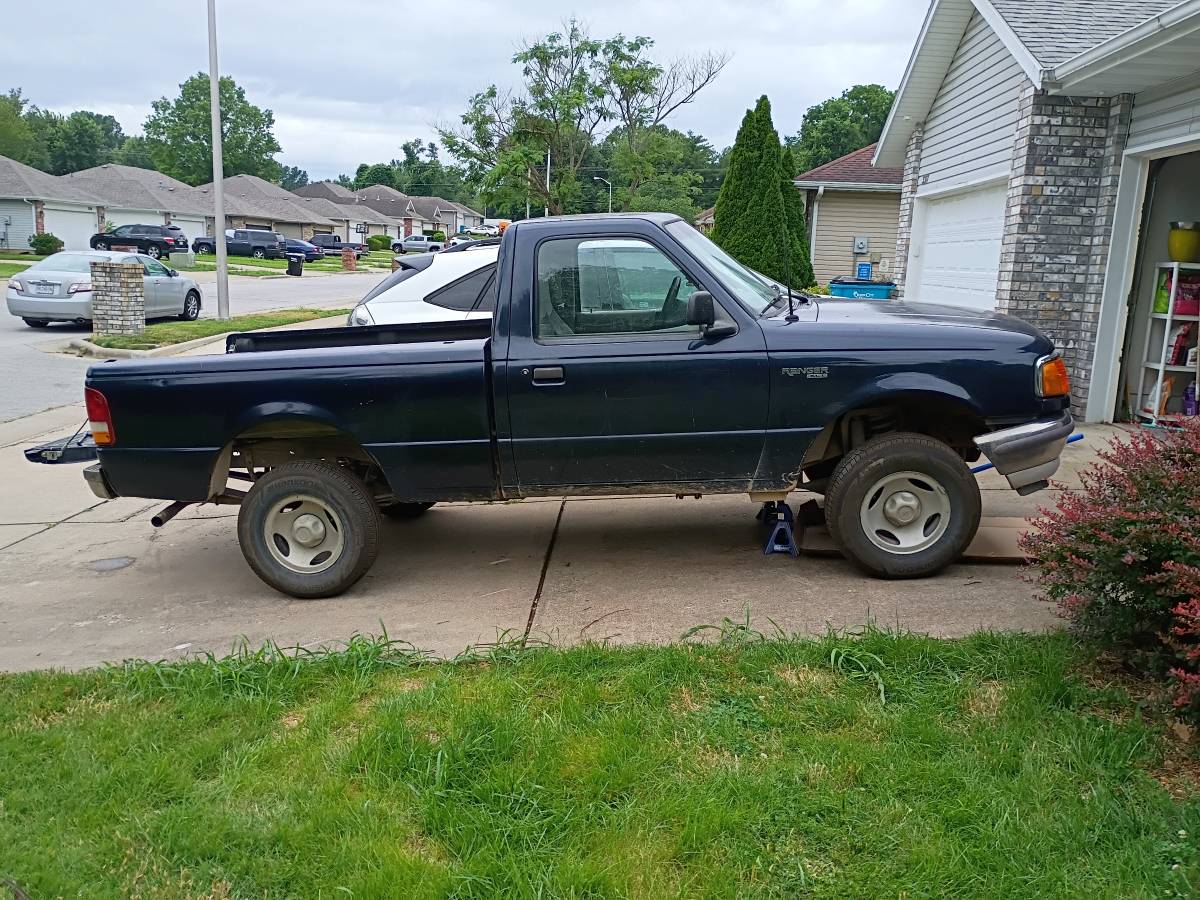 96-ford-ranger-xlt-1996-blue