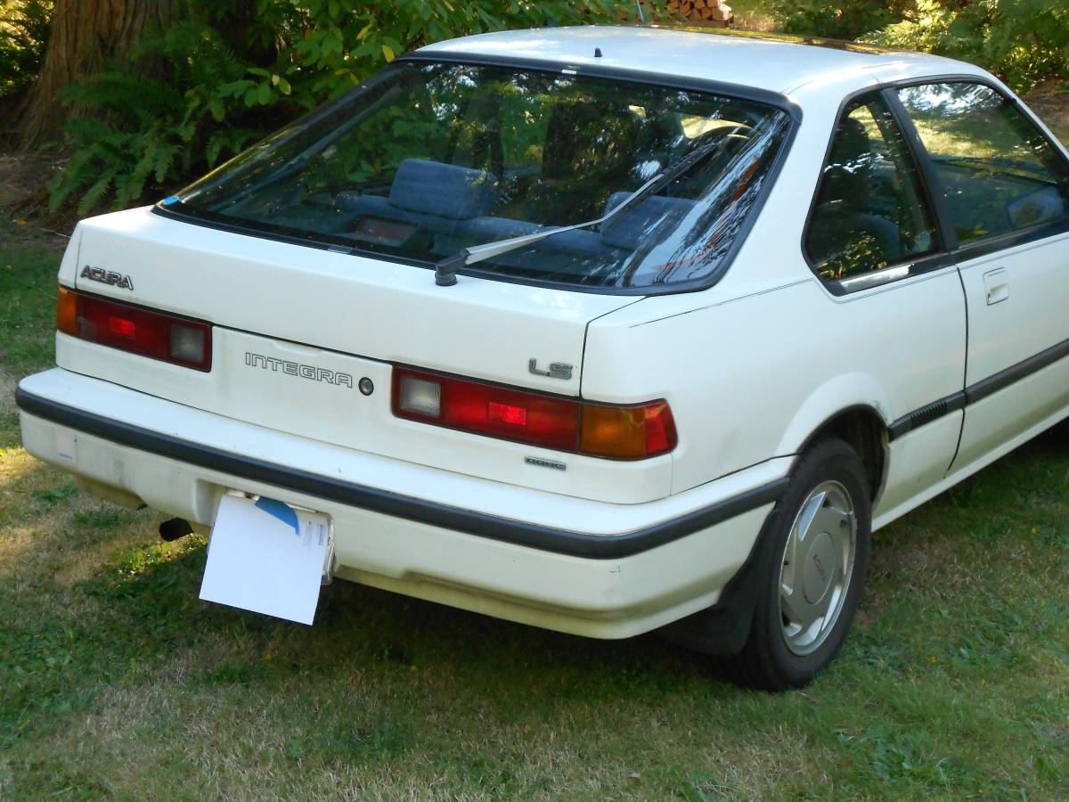 Acura-Integra-ls-1989-white