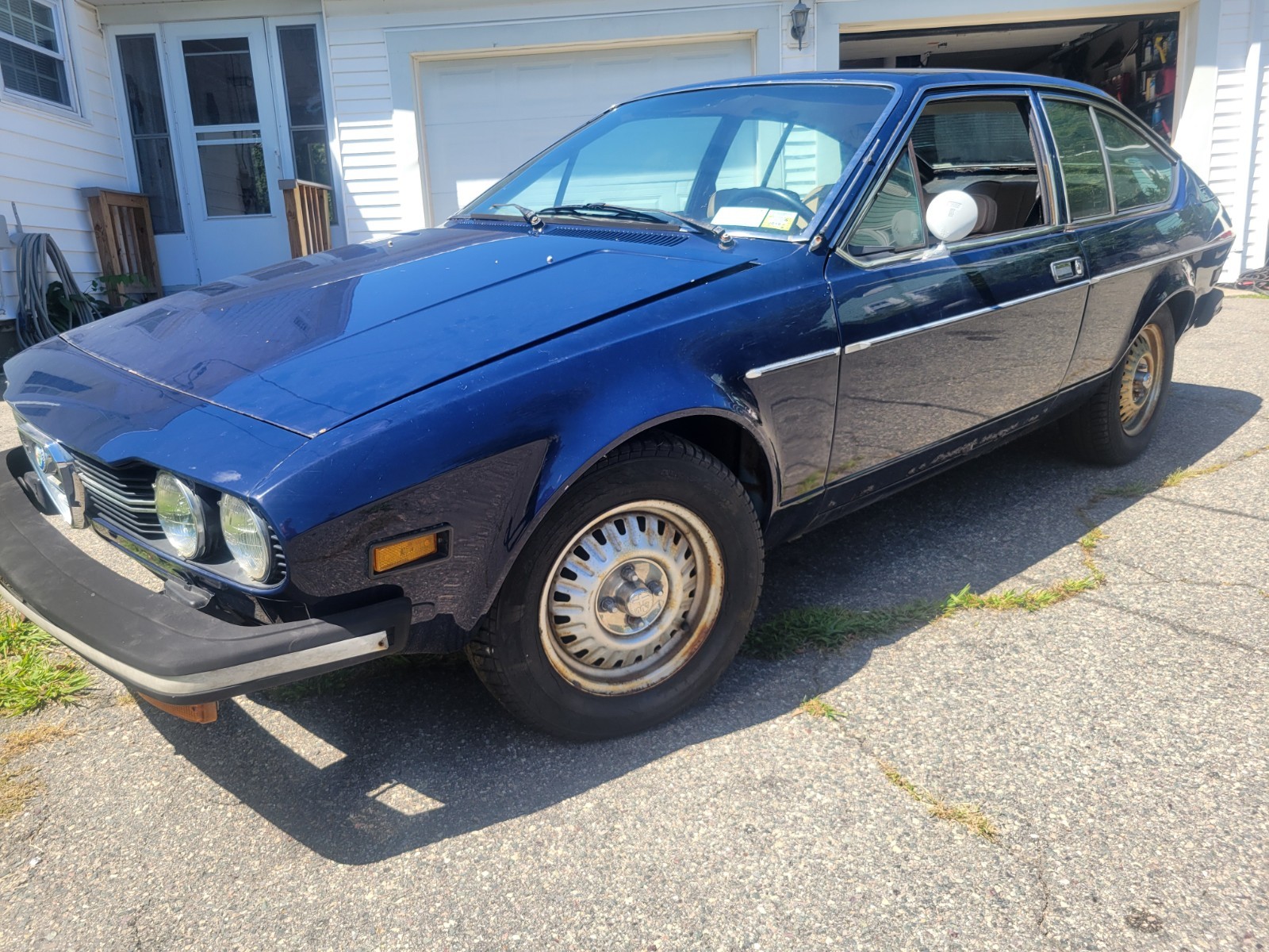 Alfa-Romeo-GTV-1976-Coupe