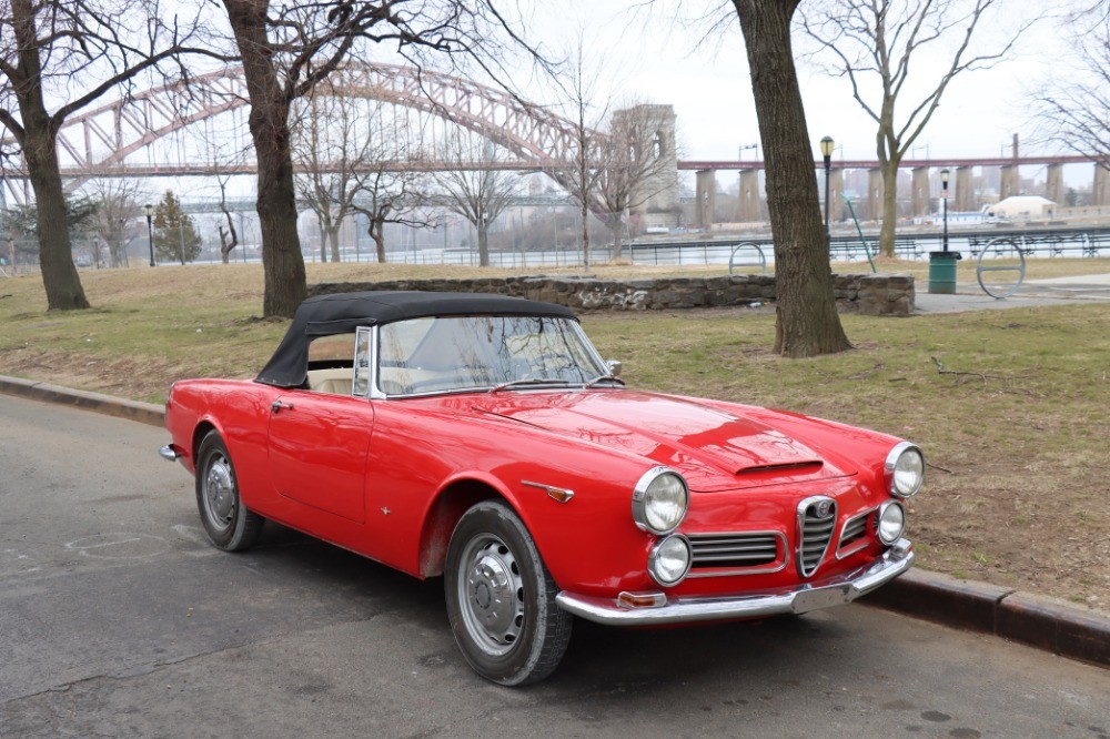 Alfa Romeo Spider 1963