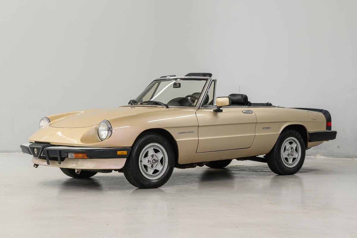 Alfa Romeo Spider 1986