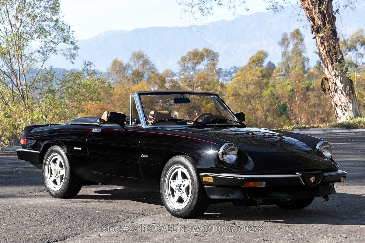 Alfa-Romeo-Spider-1990-Convertible