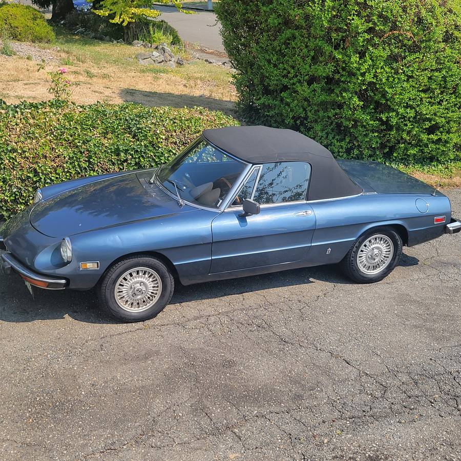 Alfa-romeo-Spider-1974