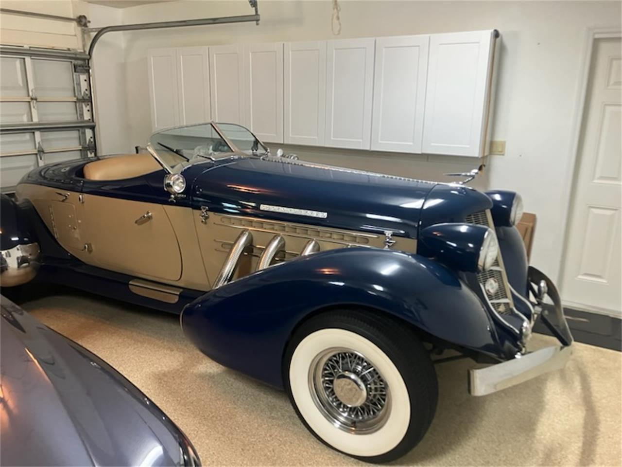Auburn-Speedster-1936-BLUETAN-Tan