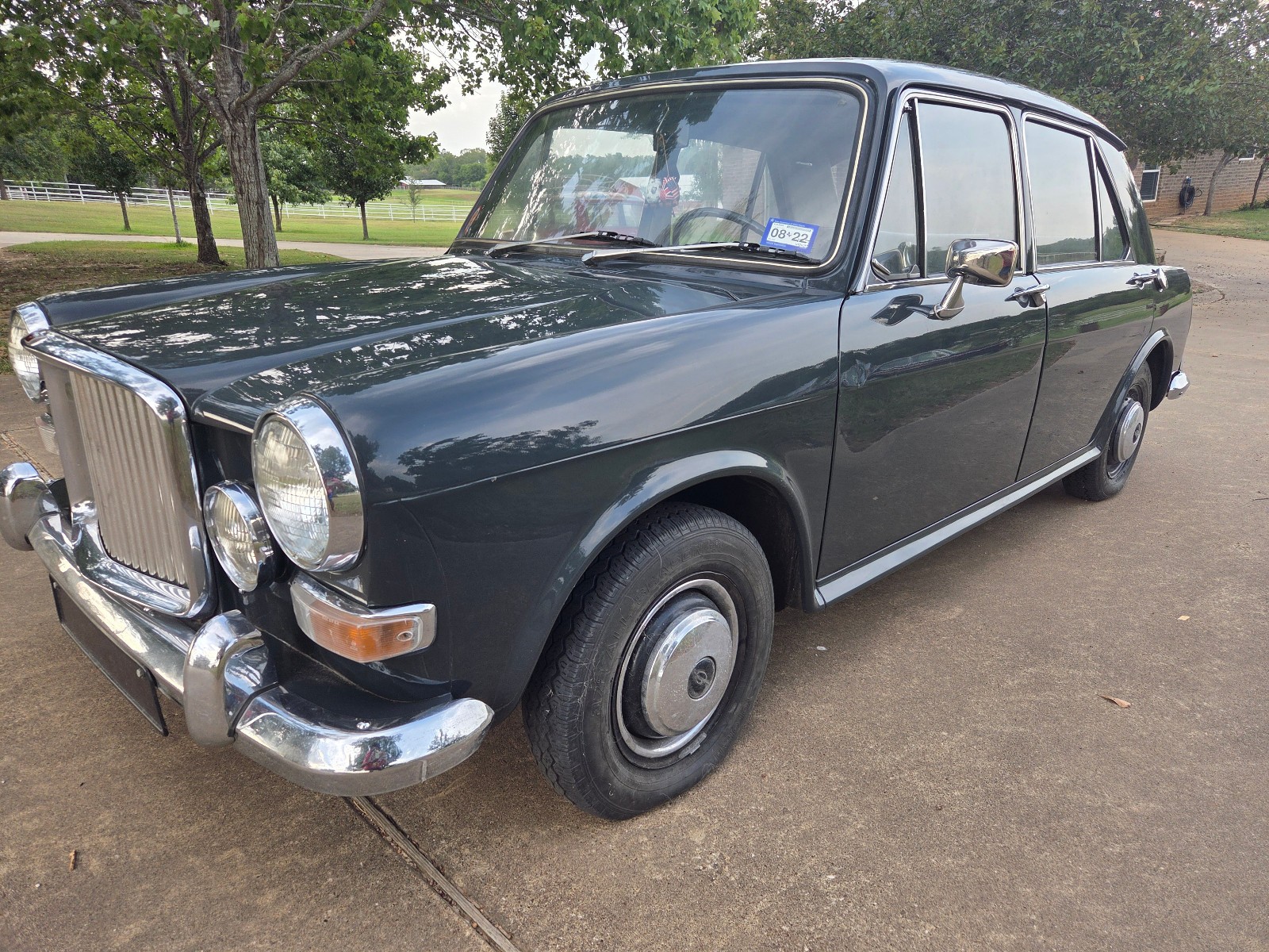 Austin-Vanden-Plas-1966-Sedan-Blue
