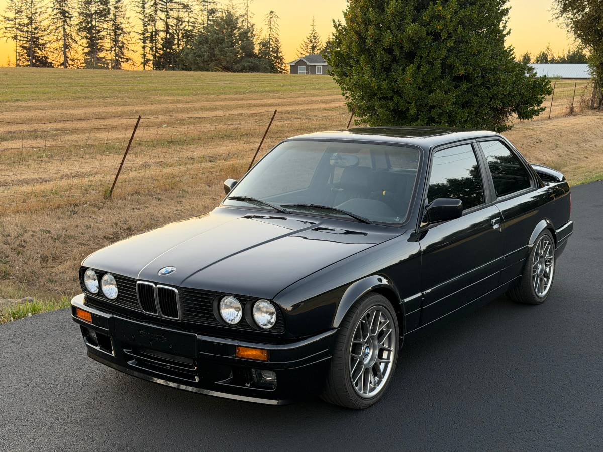 Bmw-318is-1991