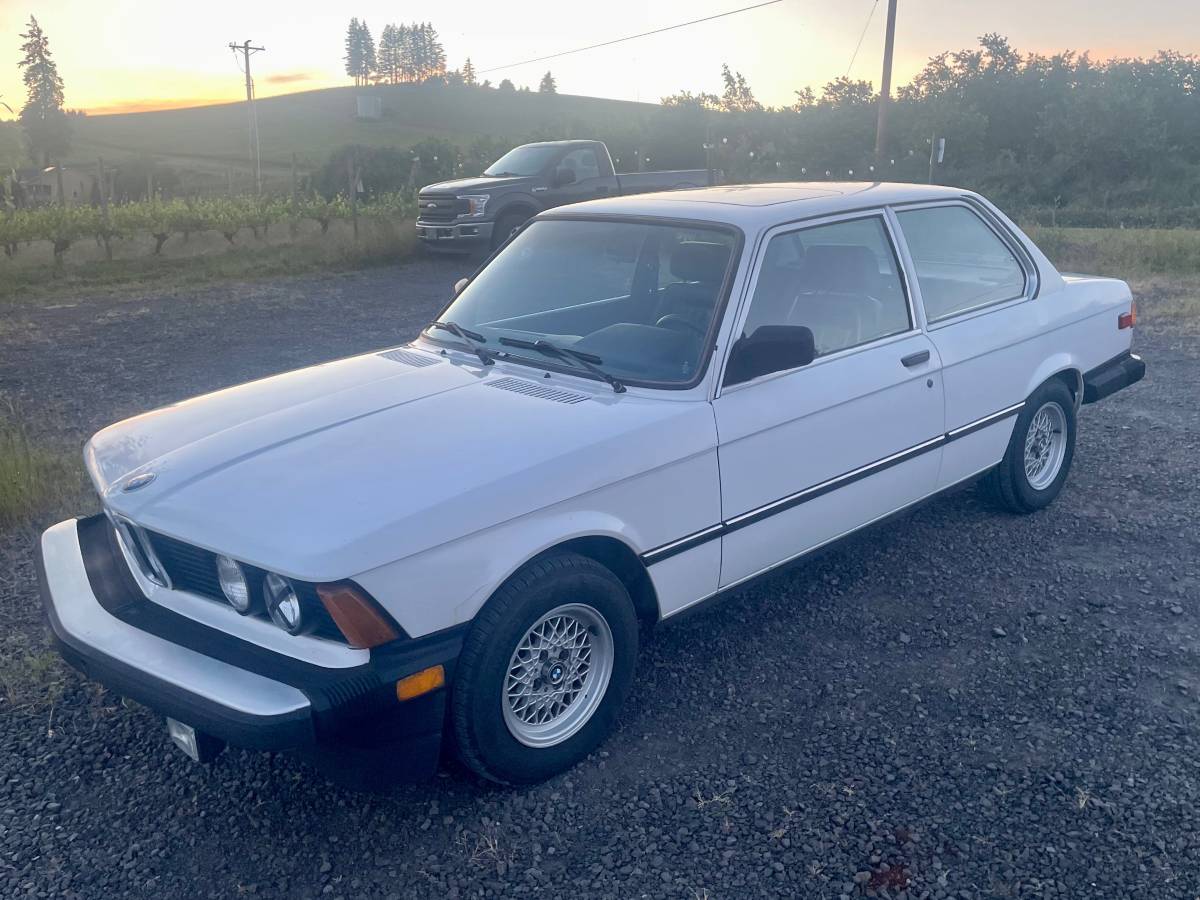 Bmw-320is-1983-white