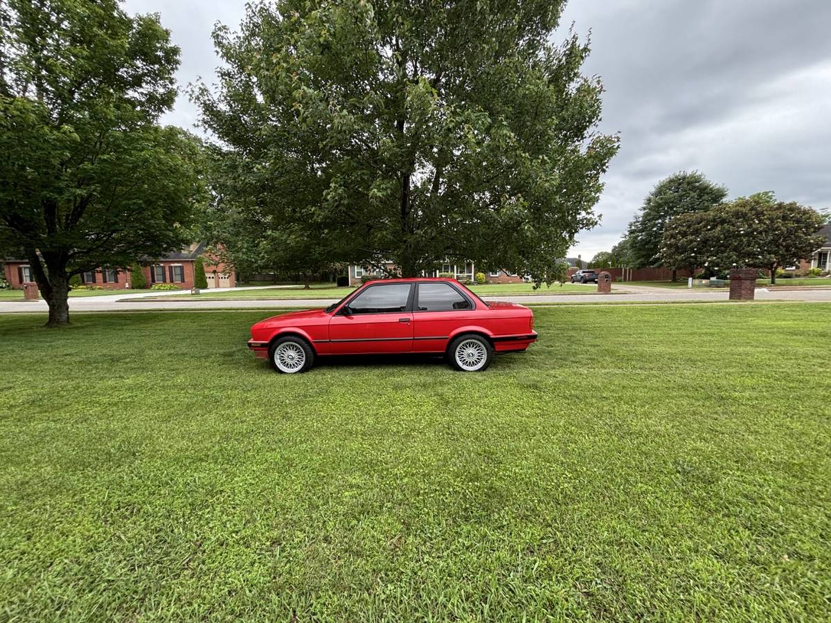 Bmw-325i-1990-red