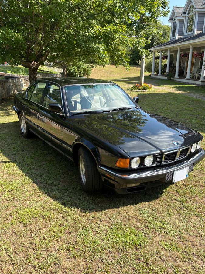 Bmw-740i-1994-black