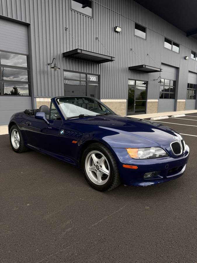 Bmw-Z3-convertible-1996-blue