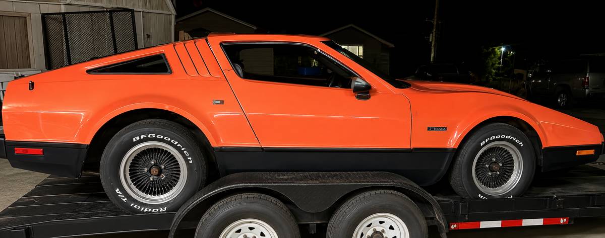 Bricklin-Sv-1-1975-orange