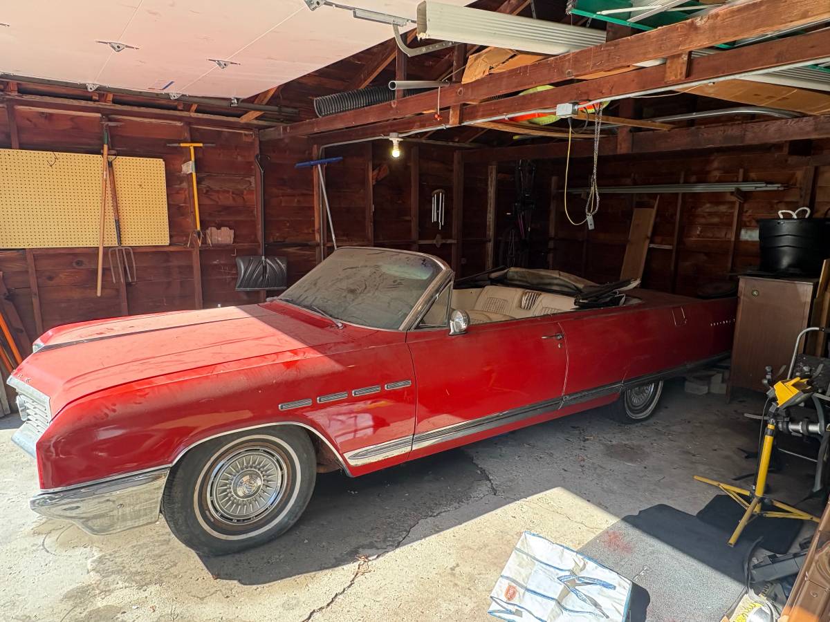 Buick-225-electra-convertible-1964