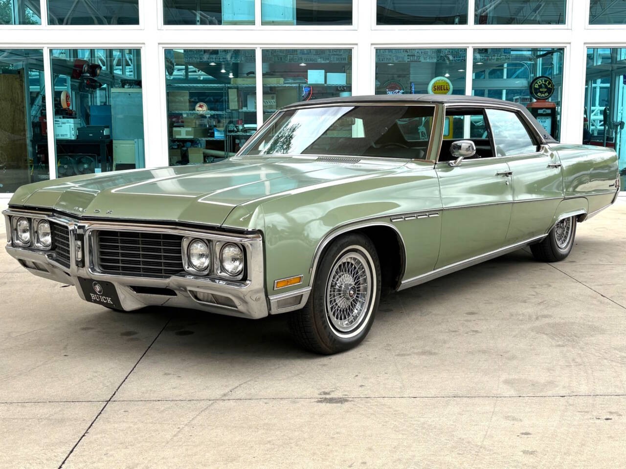 Buick-Electra-1970-Sedan-Black Buick Electra 1970