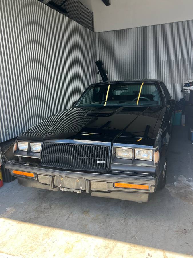 Buick-Grand-national-1987