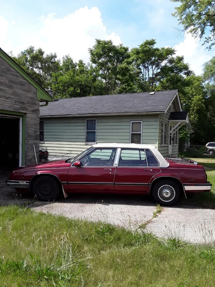 Buick-Le-sabre-limited-sedan-1989-Red-Red