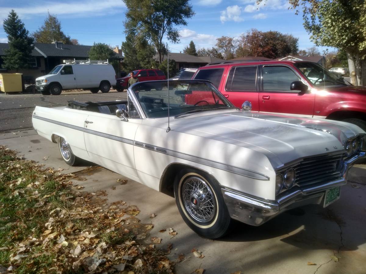 Buick-Lesabre-1964-white