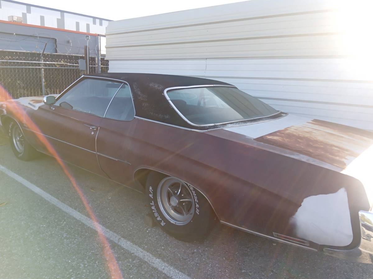 Buick-Lesabre-1973-custom