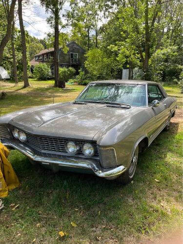 Buick-Riviera-1963-Bronze-Saddle-Leather