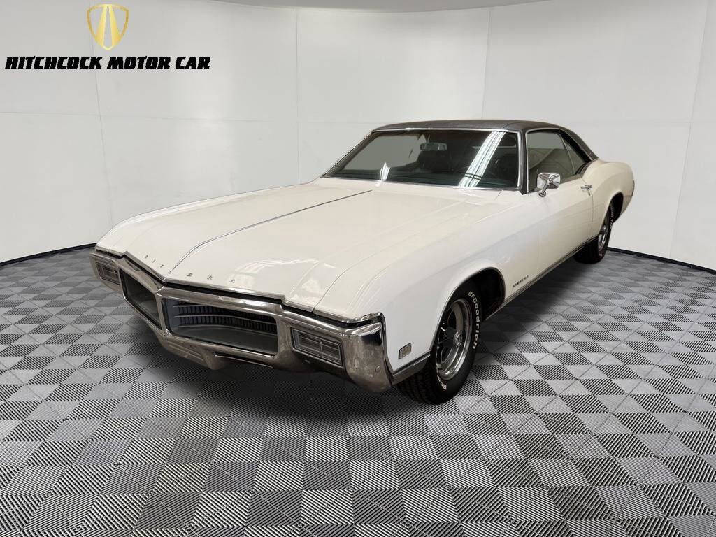 Buick-Riviera-1969-White-Black
