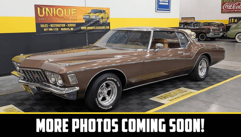 Buick-Riviera-1972-Brown