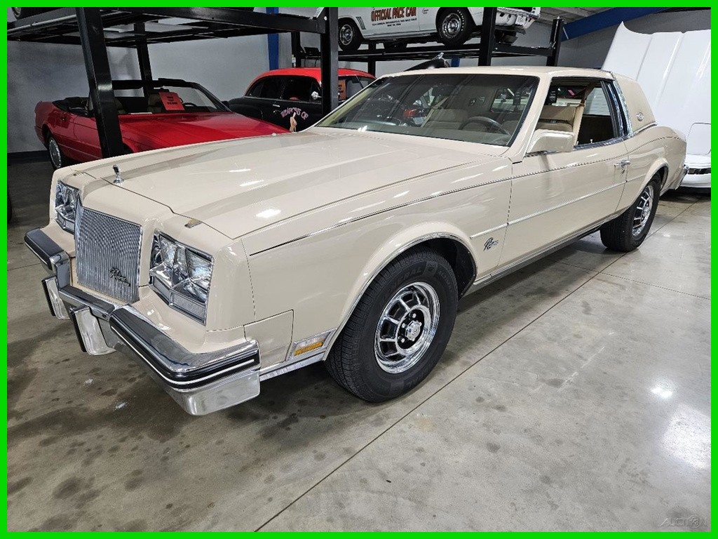 Buick Riviera 1985