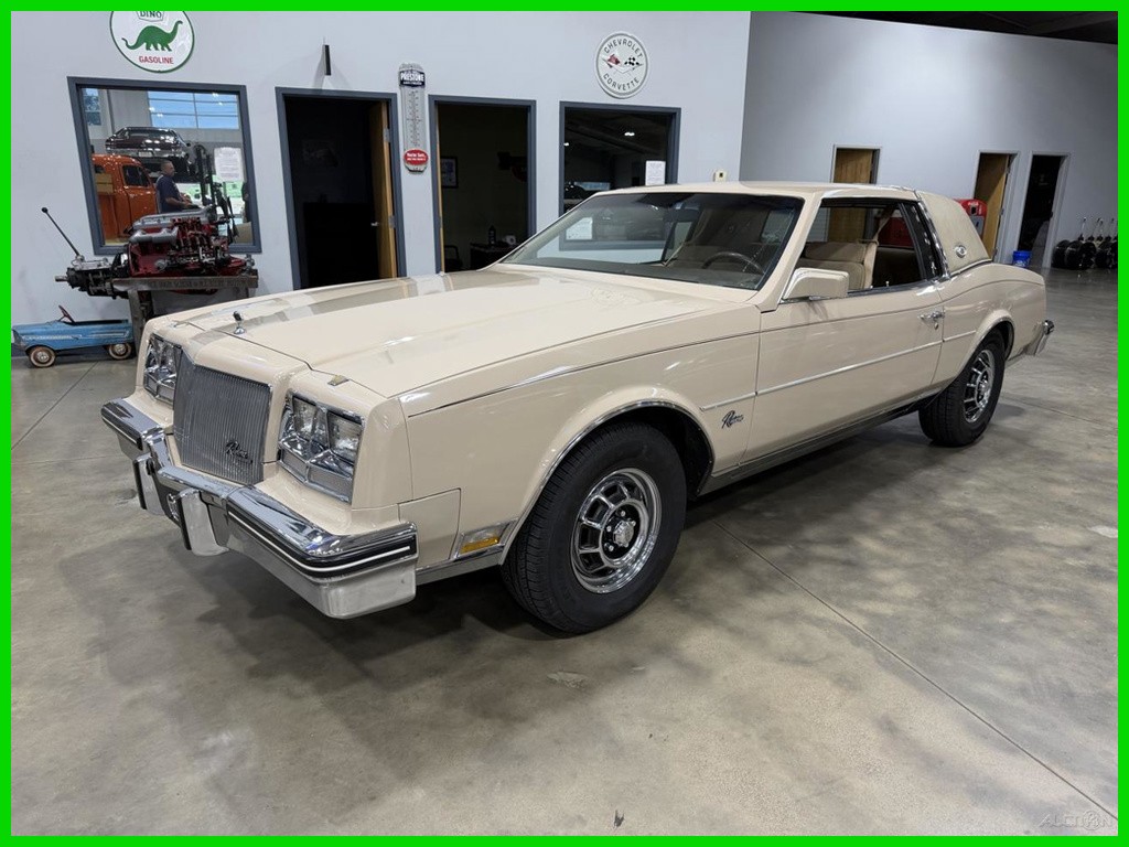 Buick Riviera 1985