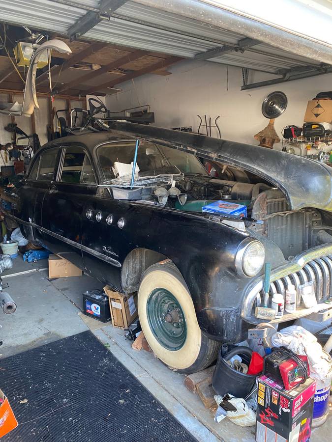 Buick-Roadmaster-1949-black
