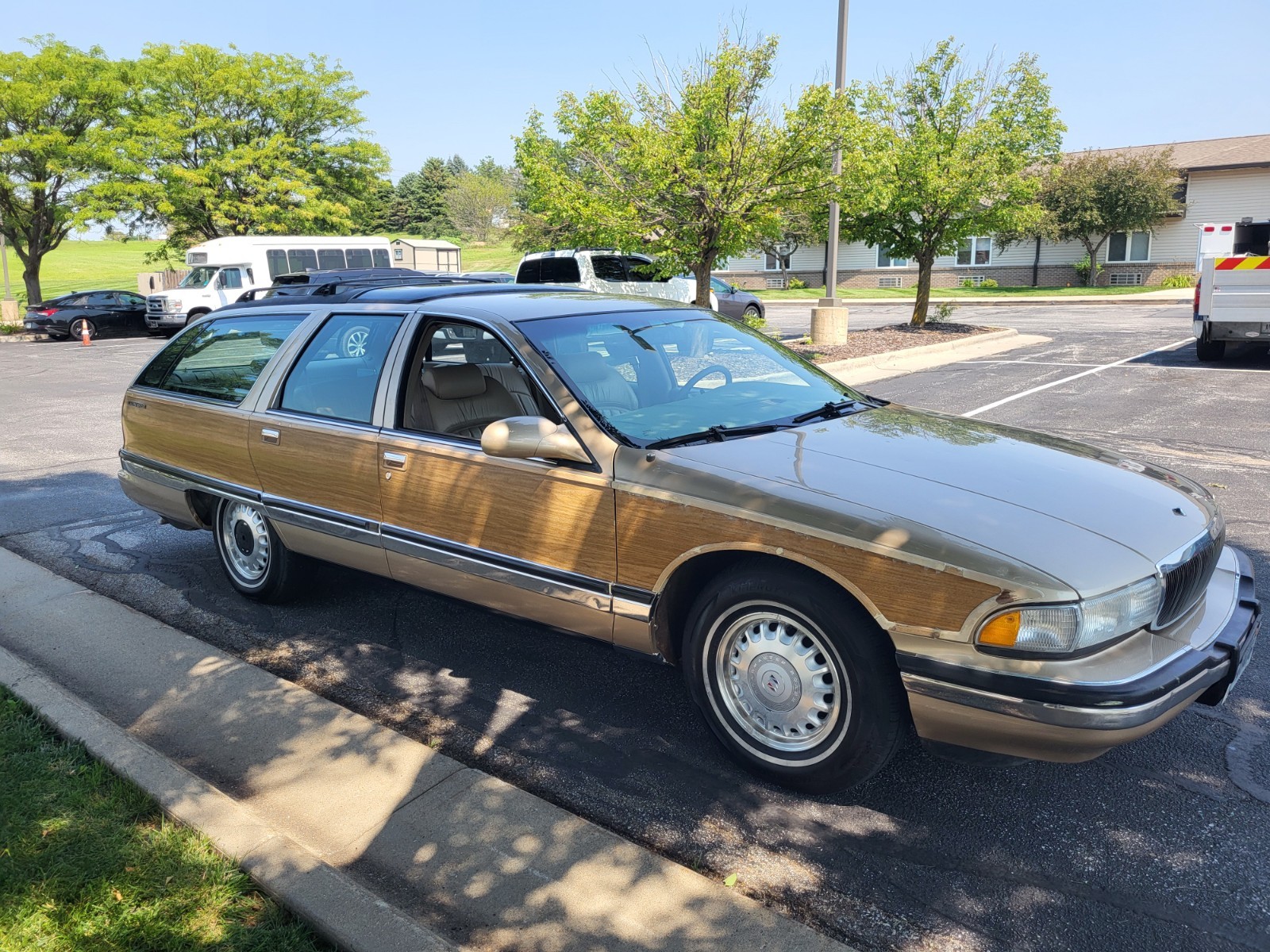 Buick Roadmaster 1995