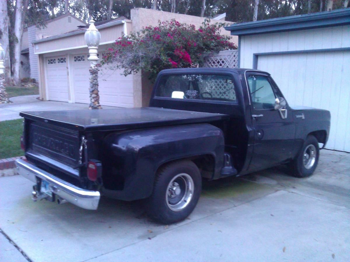 C10-1979-black