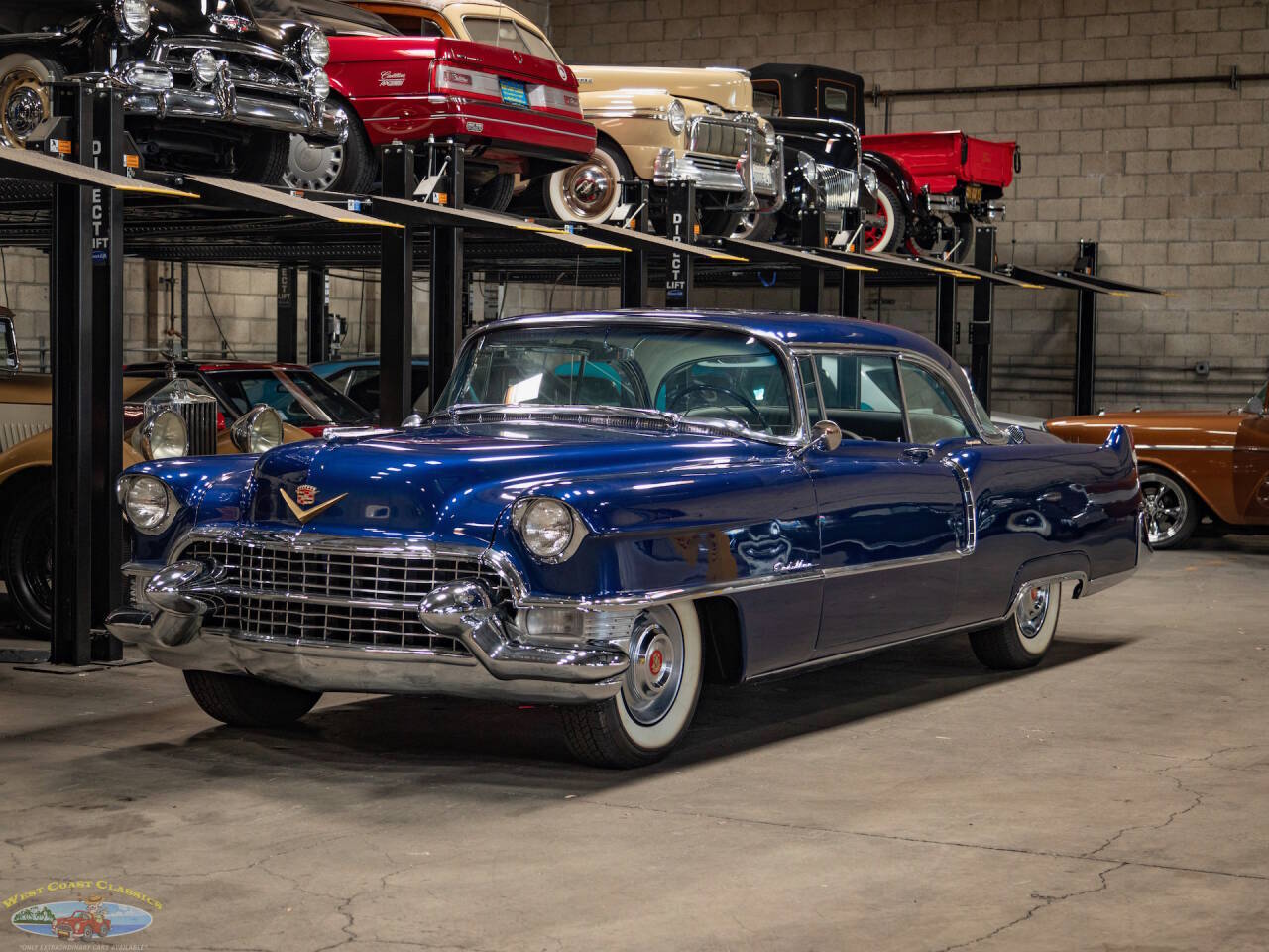 Cadillac-331-v8-2-door-coupe-deville-wi-1955-Blue-Blue