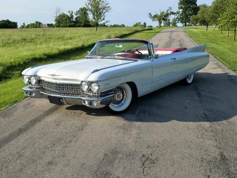 Cadillac-62-series-1960-White