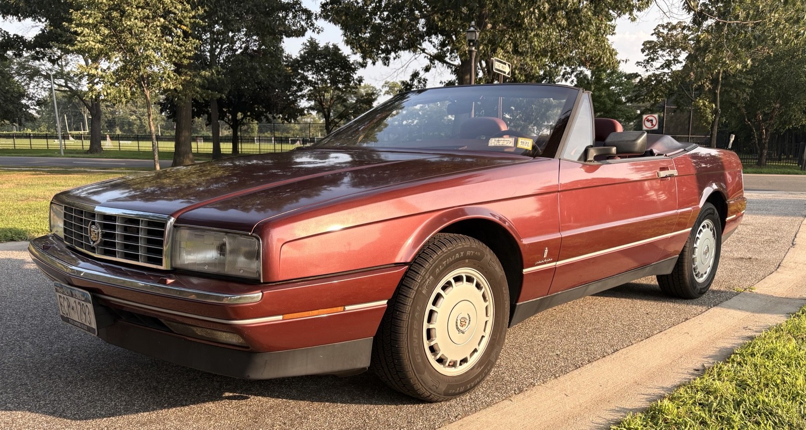Cadillac Allante 1987