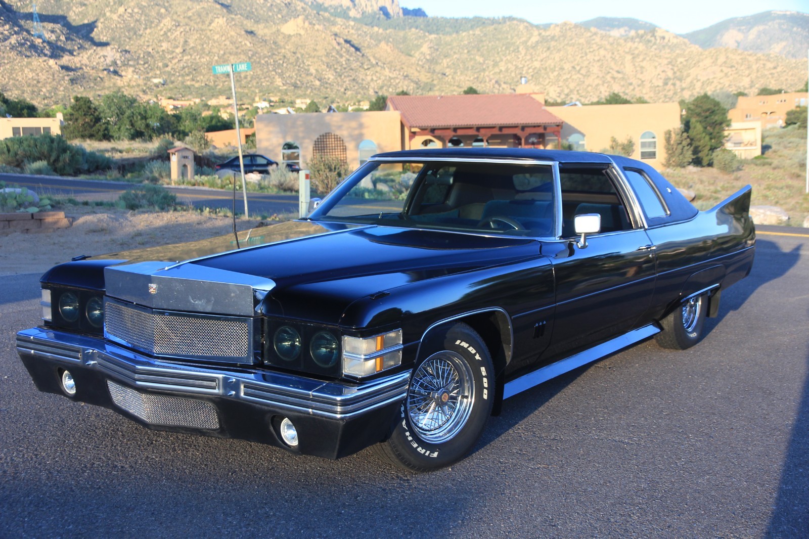 Cadillac Coupe DeVille 1974