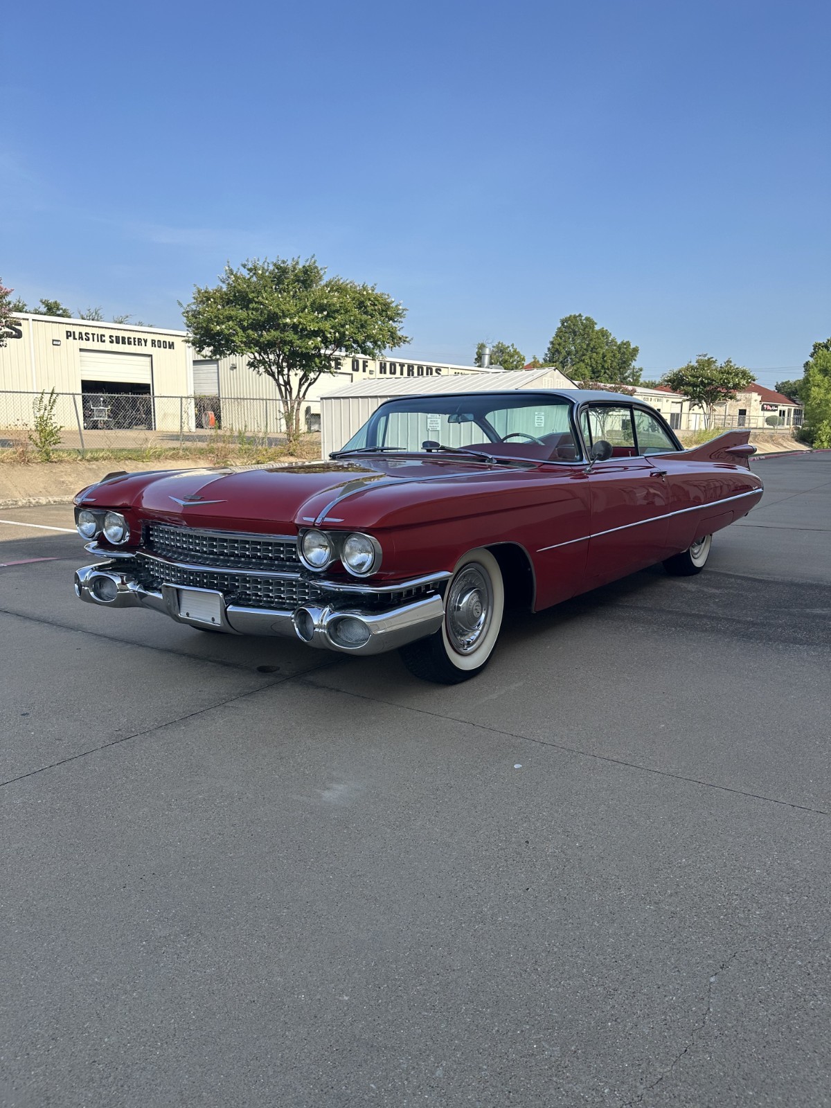 Cadillac-DeVille-1959-Coupe-Red