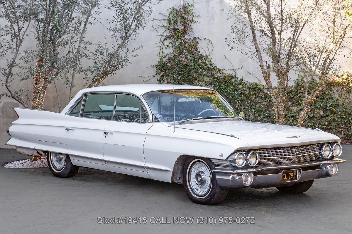 Cadillac-DeVille-1961
