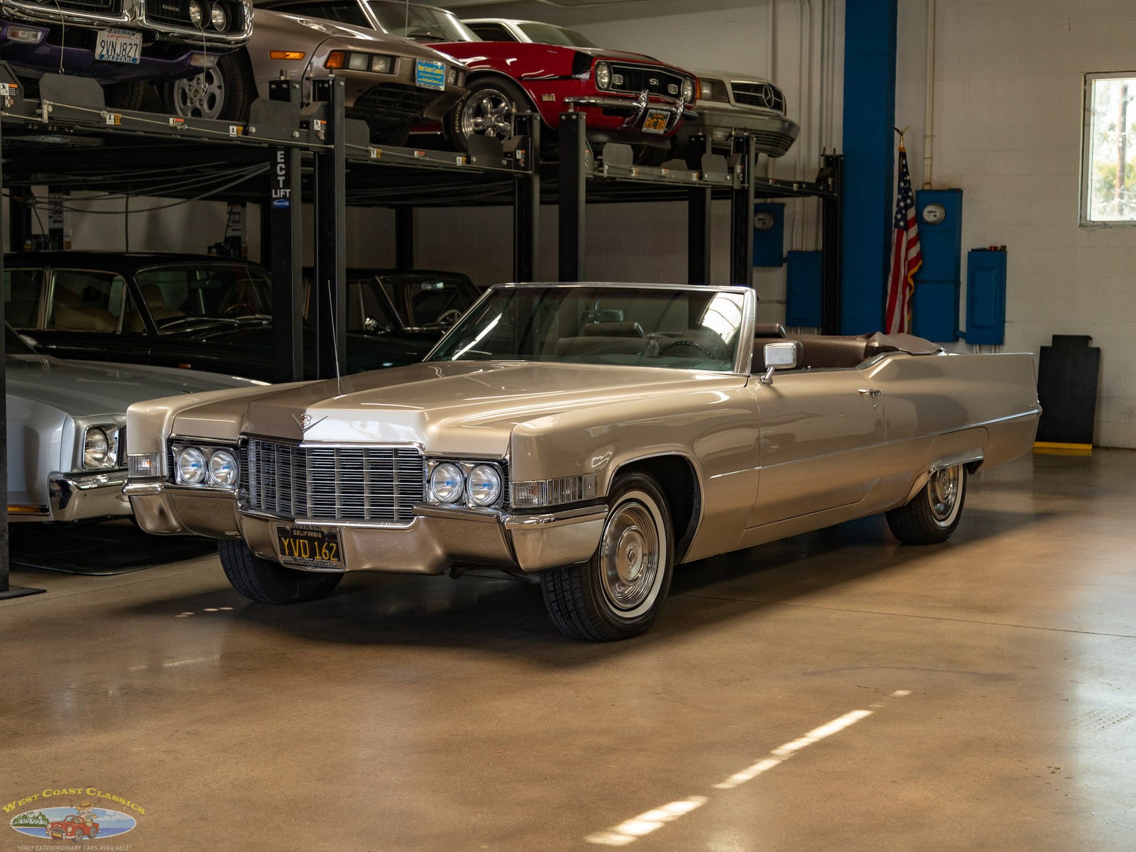 Cadillac-DeVille-1969-2-Door-Convertible-Brown Cadillac DeVille 1969