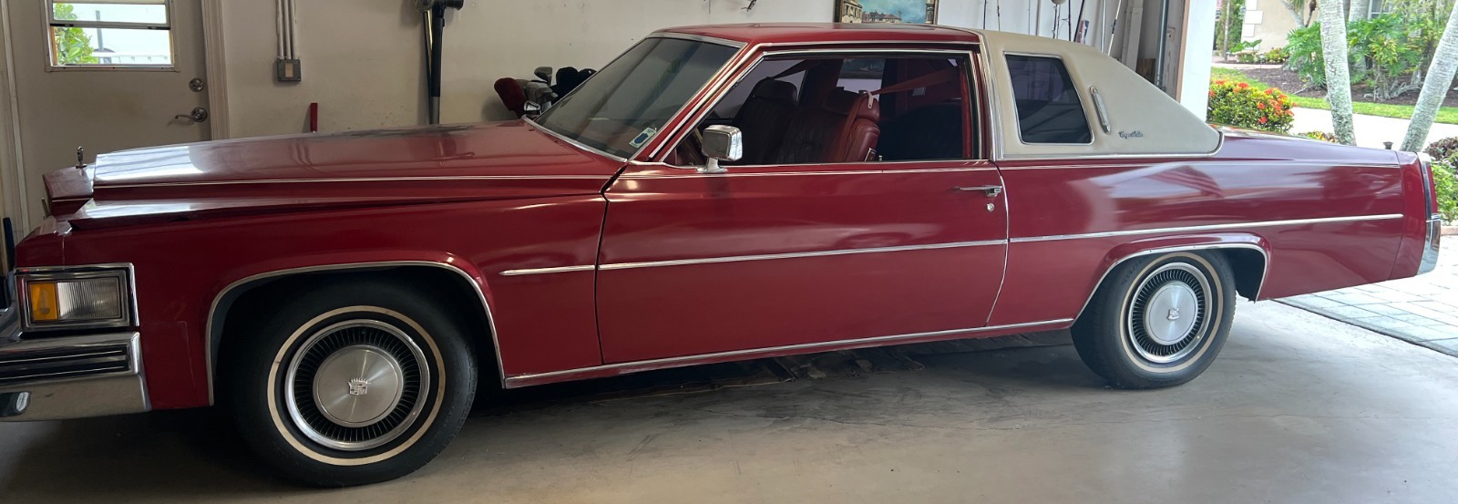 Cadillac DeVille 1977