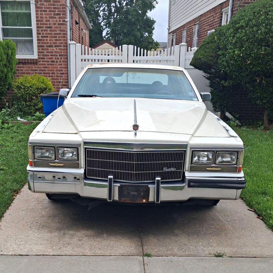 Cadillac DeVille 1984