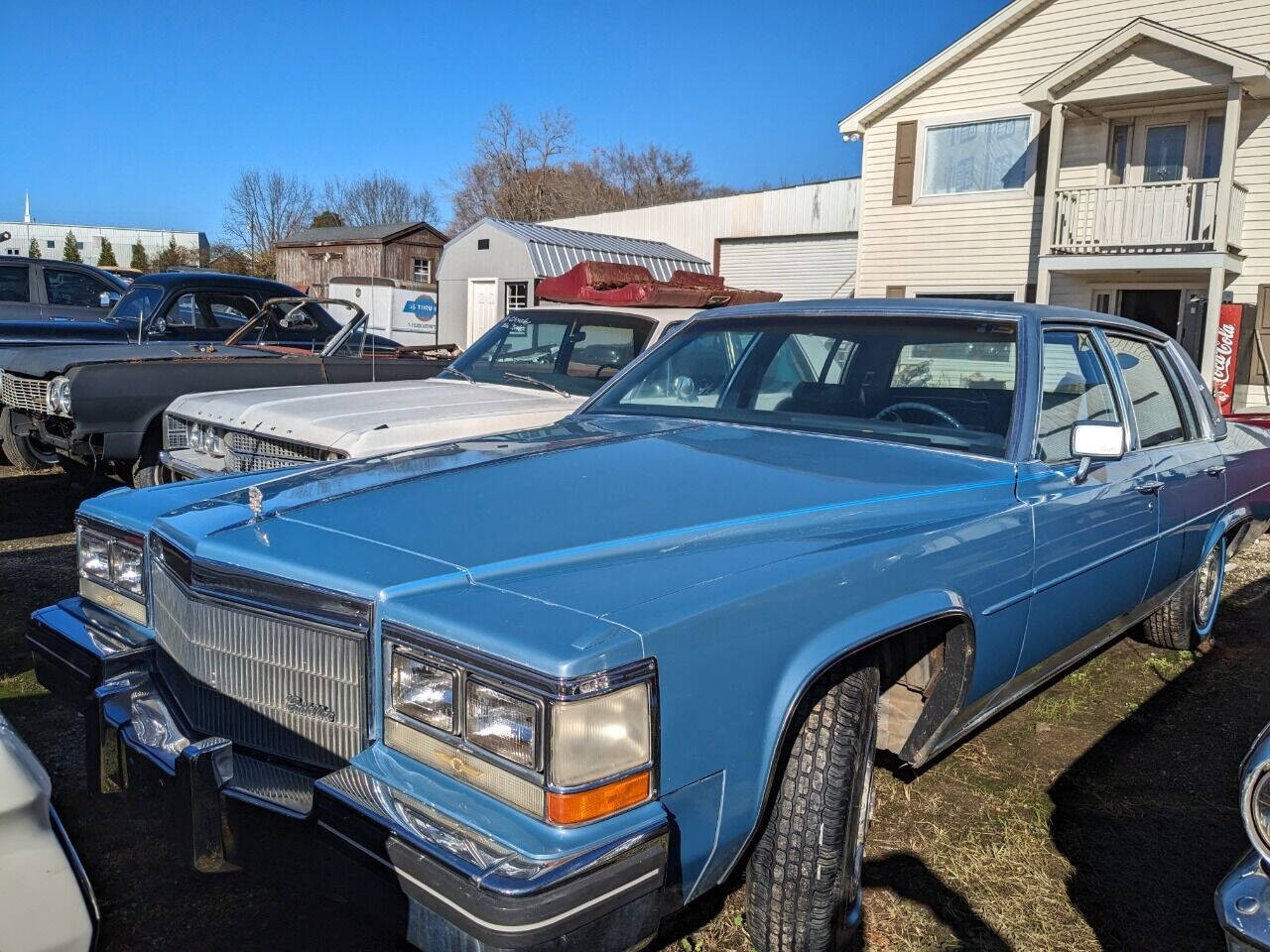 Cadillac-DeVille-1984-Sedan-Blue