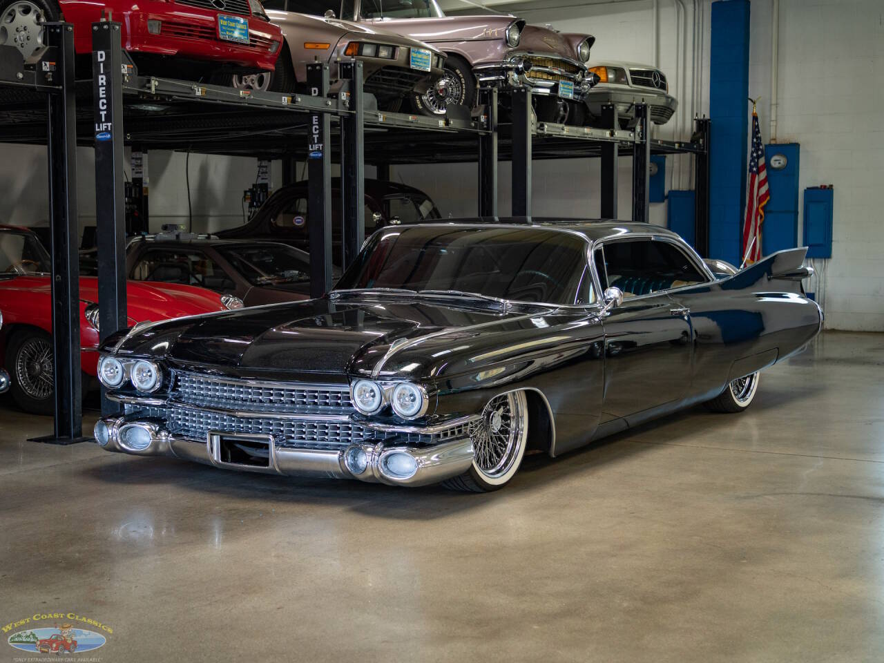 Cadillac-Deville-2-door-hardtop-custom-1959