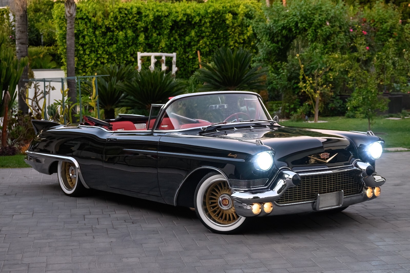 Cadillac-Eldorado-1957-Convertible-Red