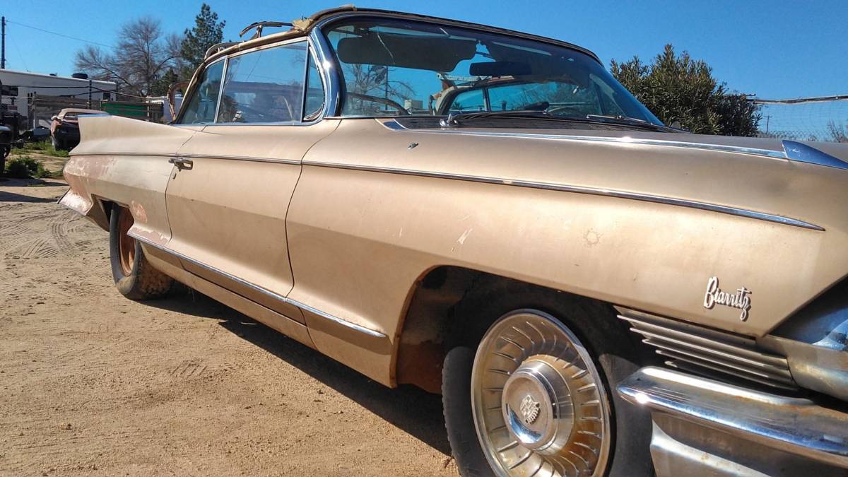 Cadillac-Eldorado-biarritz-1961
