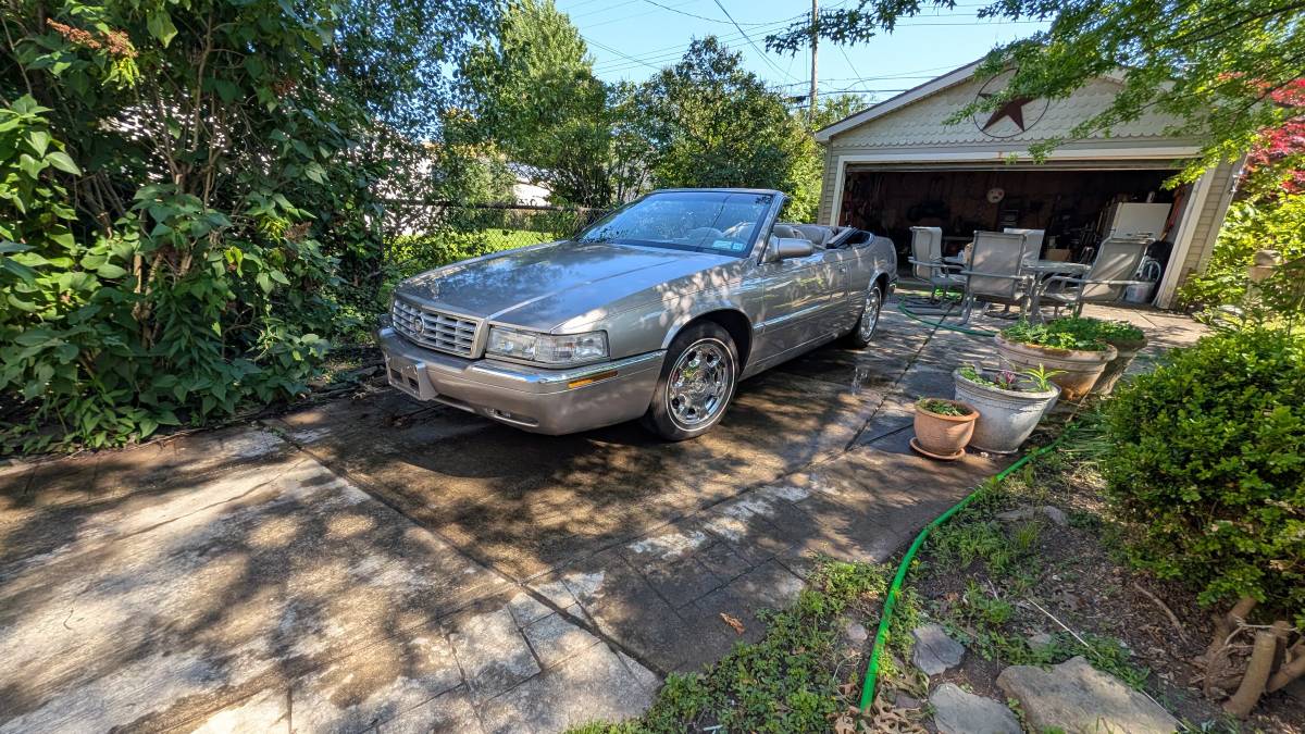 Cadillac-Eldorado-coupe-1995-silver