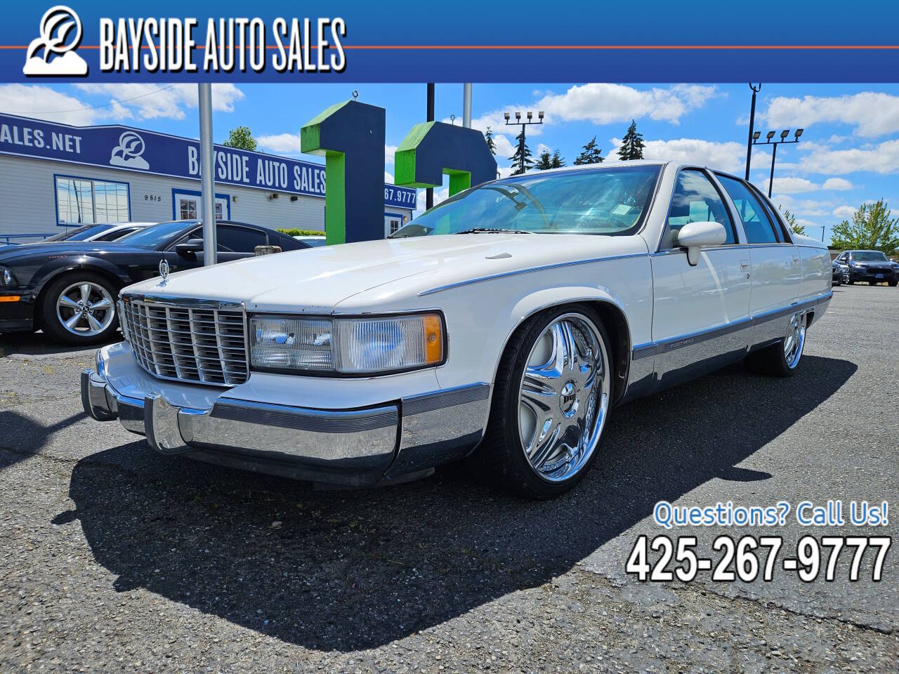 Cadillac-Fleetwood-1994-White-Diamond-Metallic-White