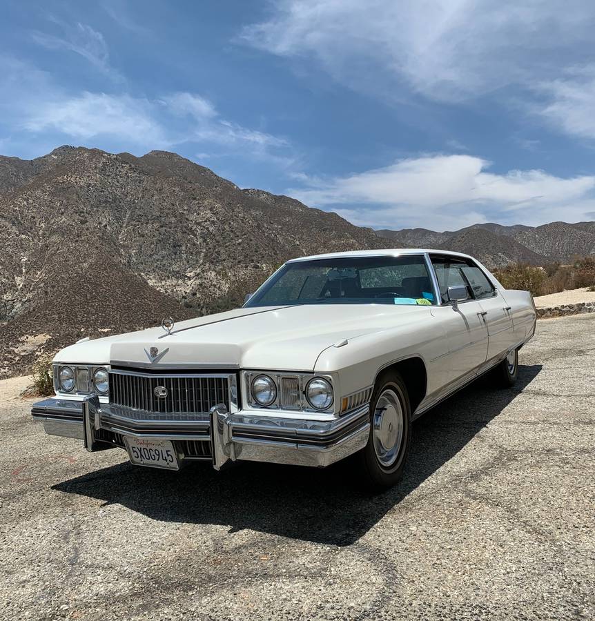 Cadillac-Sedan-deville-1973-white